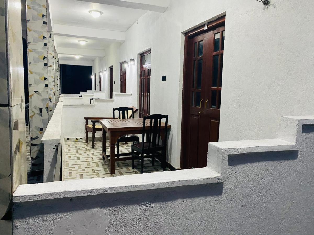 Aurora View Inn هابيوتيل المظهر الخارجي الصورة